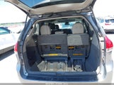 Toyota Sienna Xle V6 5TDYK3DC7BS098821 снимка