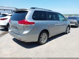 Toyota Sienna Xle V6 5TDYK3DC7BS098821 снимка