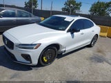 Volvo S60 B5 Inscription/B5 Momentum 7JRL12FZ7NG154460 photo