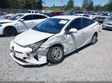 Toyota Prius Two JTDKBRFU3H3031593 снимка