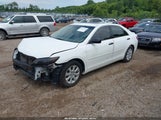 TOYOTA CAMRY XLE V6 4T1BK46K49U590434 fotografie