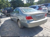 TOYOTA CAMRY LE 4T1BE32K15U512095 снимка
