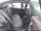 BMW 325I WBAAZ33405KP92833 снимка