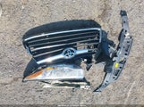 Toyota Highlander Le Plus V6 5TDBKRFH4ES061618 снимка