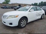 Toyota Camry Le 4T1BF3EK9BU647703 снимка