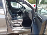 Volkswagen Tiguan 2.0T Sel Premium R-Line 3VV4B7AX9LM089120 fotografie
