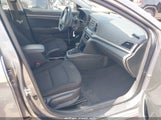 Hyundai Elantra Se 5NPD74LF7JH354350 снимка