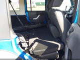 JEEP WRANGLER UNLIMITED SAHARA 1C4BJWEG4EL264715 fotografie