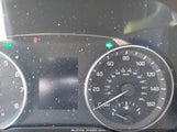 Hyundai Elantra Se 5NPD74LF1JH370043 снимка