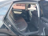 Volkswagen Passat 1.8T Wolfsburg Edition 1VWAT7A34FC033889 снимка