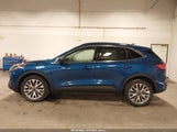 Ford Escape Titanium 1FMCU9J92NUA81467 снимка