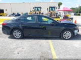 Toyota Camry Le 4T1DAACK8SU526661 снимка