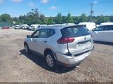 Nissan Rogue S 5N1AT2MV6JC773824 снимка