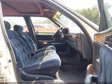 CHRYSLER NEW YORKER FIFTH AVENUE 1C3XY66R1MD287237 снимка