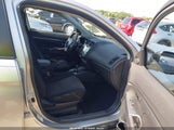 Mitsubishi Outlander Sport 2.0 Es JA4AR3AU2JU011406 photo