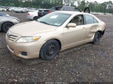 TOYOTA CAMRY LE 4T1BF3EK3BU739275 снимка