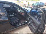 BMW 328D xDrive WBA3D5C52EKX98001 снимка