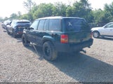 Jeep Grand Cherokee Laredo 1J4GZ58S0WC343013 fotografie