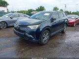 Toyota Rav4 Le JTMBFREV9HJ161193 снимка