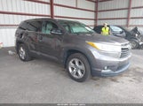 Toyota Highlander Limited V6 5TDDKRFH1GS355442 fotografie