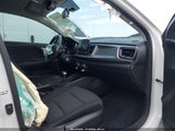 Kia Rio Lx 3KPA24AD5NE501908 снимка
