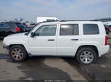 Jeep Patriot Sport 1J8FF28WX8D771639 fotografie