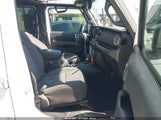 Jeep Wrangler Unlimited Sahara 4X4 1C4HJXEG5JW161327 photo