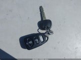 Hyundai Elantra Se 5NPD74LF9JH300080 снимка