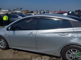 Toyota Prius Prime Plus JTDKARFP1H3055517 снимка