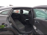 Chevrolet Malibu Ls 1G1ZB5STXHF153329 снимка