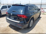 Volkswagen Tiguan 2.0T Se/2.0T Sel/2.0T Sel R-Line/2.0T Sel R-Line Black 3VV2B7AX2KM092589 снимка
