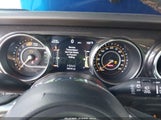 Jeep Wrangler Unlimited Sahara Altitude 4X4 1C4HJXEN0NW207960 fotografie