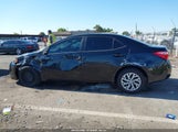 Toyota Corolla Le 5YFBURHE0JP854897 снимка