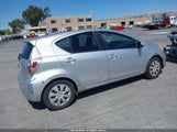 Toyota Prius C One JTDKDTB35D1541731 снимка