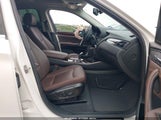 BMW X4 xDrive28I 5UXXW3C5XH0T78892 fotografie