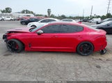 Kia Stinger Gt2 KNAE55LC8J6019949 fotografie
