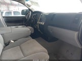 Toyota Tundra Base 4.7L V8 5TFRT54158X025493 снимка