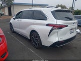 Toyota Sienna Platinum 5TDERKEC2SS232822 снимка