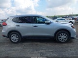 Nissan Rogue S KNMAT2MV2HP534066 снимка