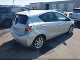 Toyota Prius C Four JTDKDTB39D1551193 снимка