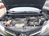 TOYOTA RAV4 XLE 2T3RFREV9EW205673 fotografie
