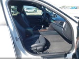 BMW 320I WBA8E1G57GNT37979 снимка