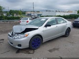 Toyota Camry Le 4T1BF3EK2AU102053 снимка