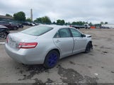 Toyota Camry Le 4T1BF3EK2AU102053 снимка