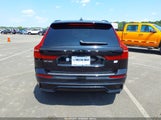 Volvo Xc60 Recharge Plug-In Hybrid T8 Plus Dark Theme YV4H60DL5R1892417 fotografie