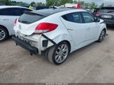 Hyundai Veloster Base W/Black KMHTC6AD2DU124287 снимка