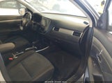 Mitsubishi Outlander Se JA4AD3A39JZ003327 снимка