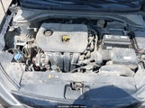 Hyundai Elantra Limited 5NPD84LF6KH424046 photo