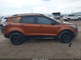Ford Escape Titanium 1FMCU9J95HUE98196 снимка