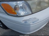 TOYOTA CAMRY LE JT2BG22K7Y0397645 снимка